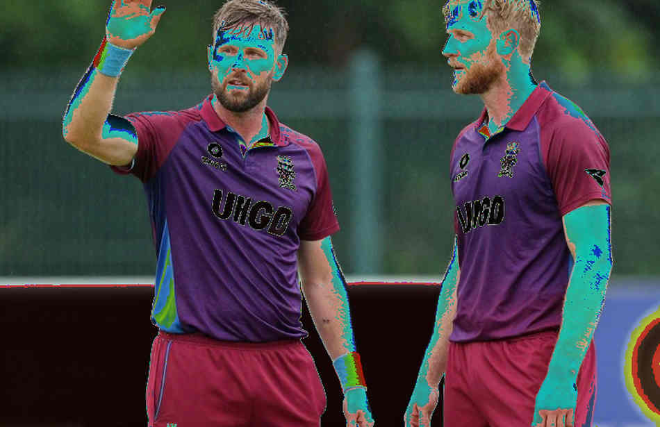 Dew, Aging Pitches and the Middle Overs: A Data Audit of Asian Cricket Dew, Aging Pitches and the Middle Overs: A Data Audit of Asian Cricket