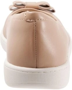 Trotters Avery | Flats -Classy Shoe Store 61H3mgDApqL. AC SR736920