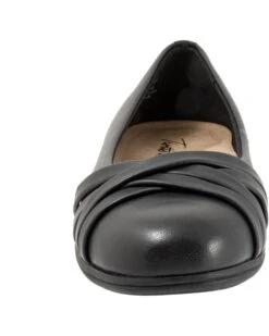 Trotters Daphne | Flats -Classy Shoe Store 61iQA2z12HL. AC SR736920