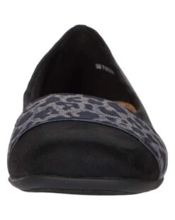 Trotters Samantha | Flats -Classy Shoe Store 61vUPAuTWBL. AC SR736920